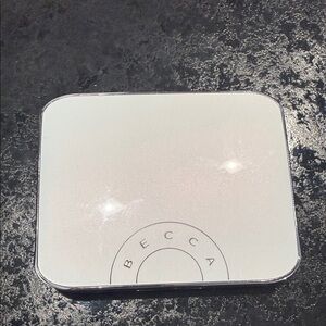 BECCA Eyeshadow Palette - White Case